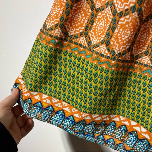 Jemma, Colorful Blouse. Size Small. Super soft! In excellent condition! - Picture 6 of 6